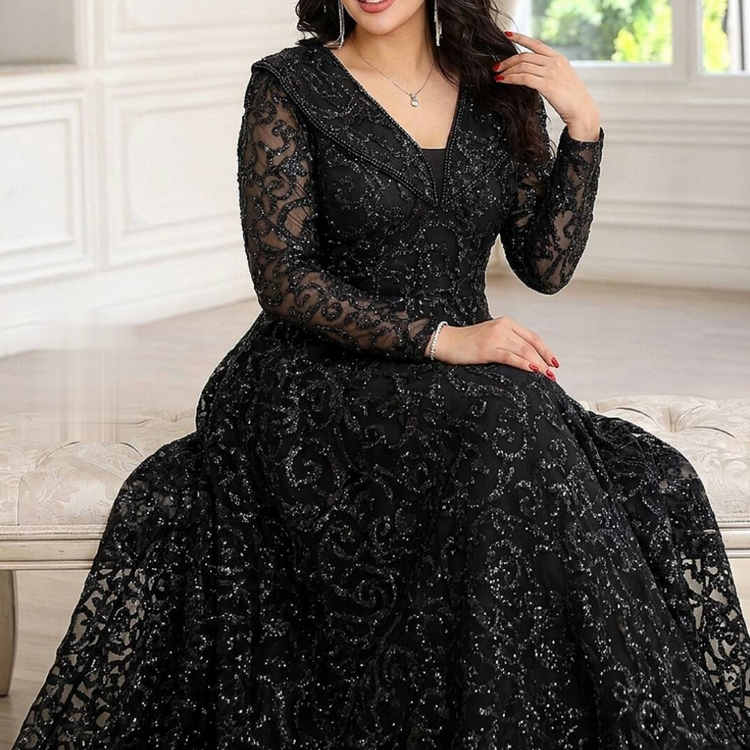 پیراهن زنانه گیپور دانتل و سنگدوزی شده. سایز 40 تا 52. شیک و مجلسی